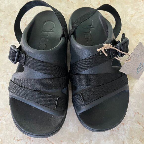 NWT Chaco Sz 4 Kids Chillos Sport Sandals in Black Adjustable Fit - Picture 2 of 7